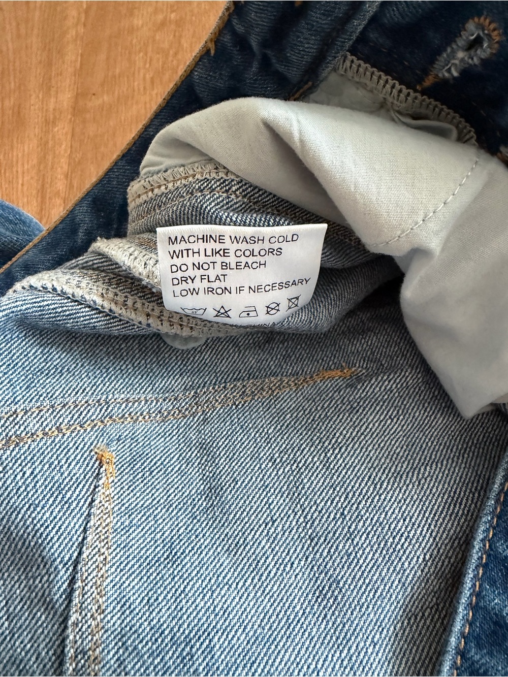 PARKE HORSESHOE JEAN - Picture 5 of 5
